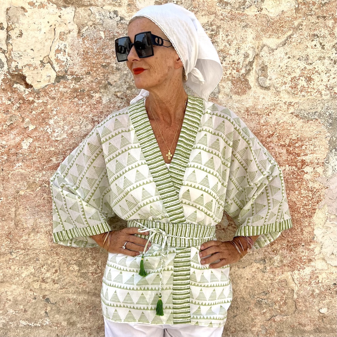 Vacation loose kimono 311