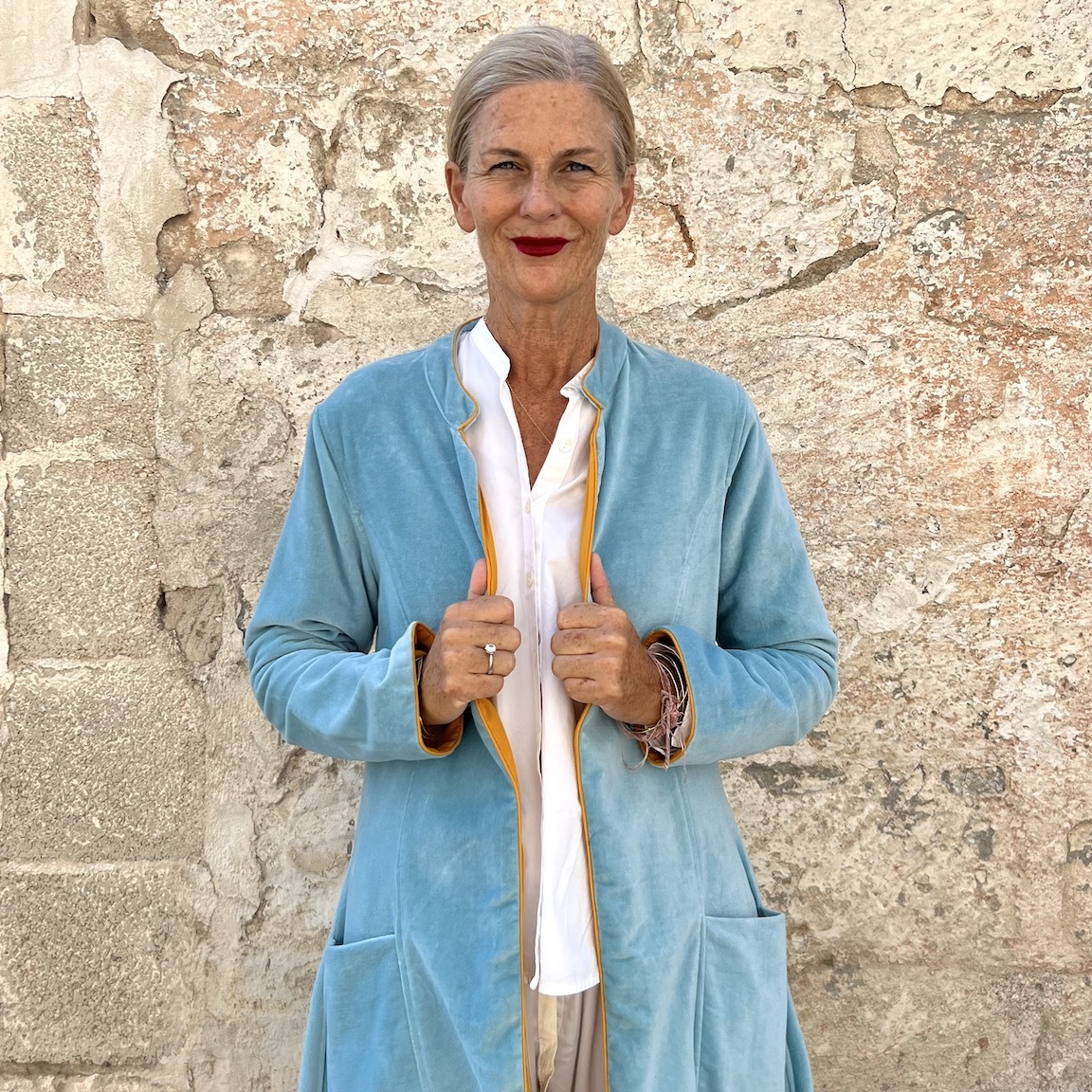 Vacation loose coat 312