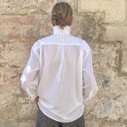 Vacation loose shirt 101