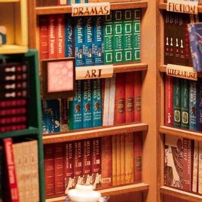 Shakespeare Bookstore DIY Book Nook Kit