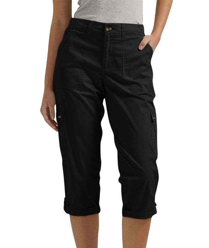 ZITY Women's Solid Color Multi Pocket Three Quarter Pant-DUWCS06170