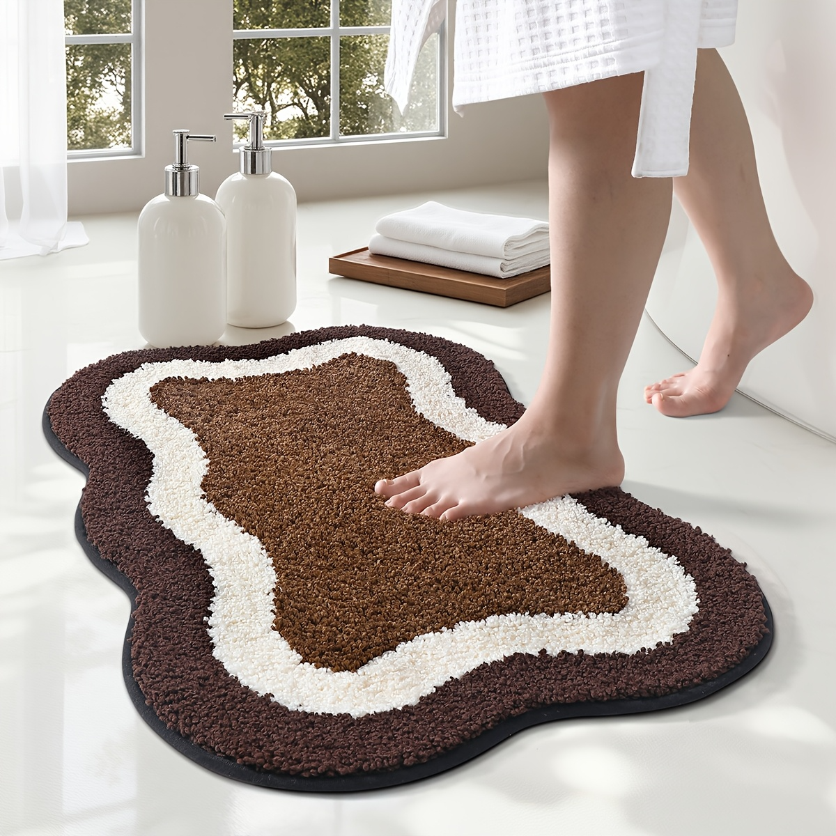 Brown Layered Outline Flocked Rug