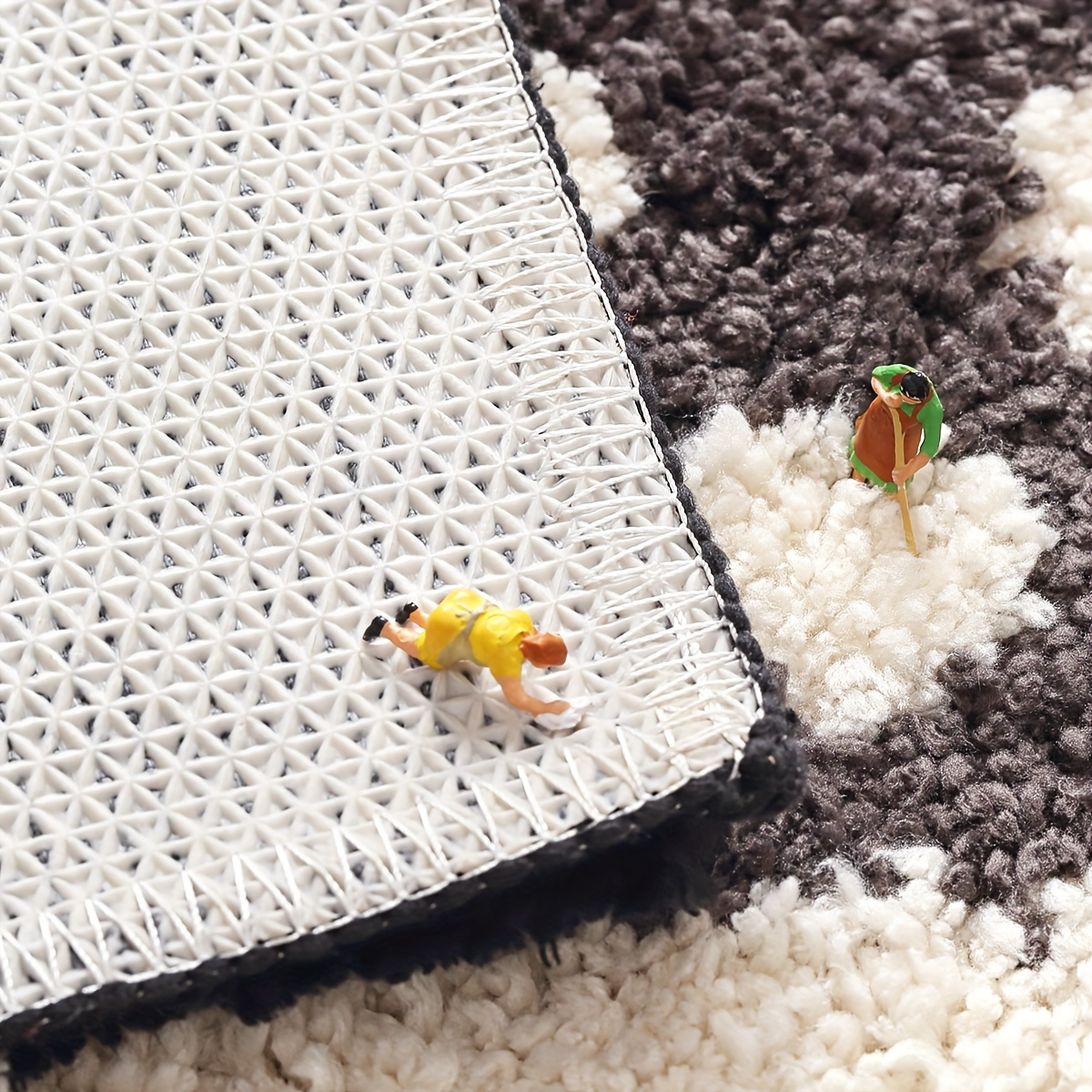 Kitten Trio Flocked Rug