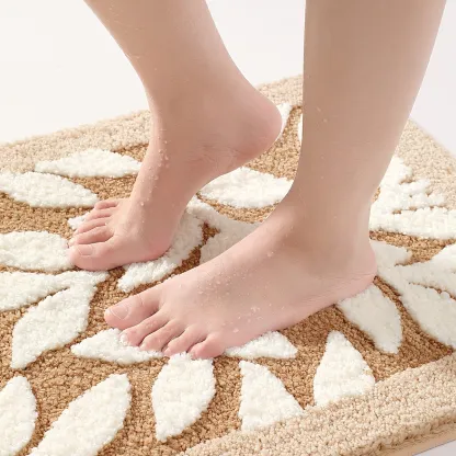 Lush Leaves Flocked Rug