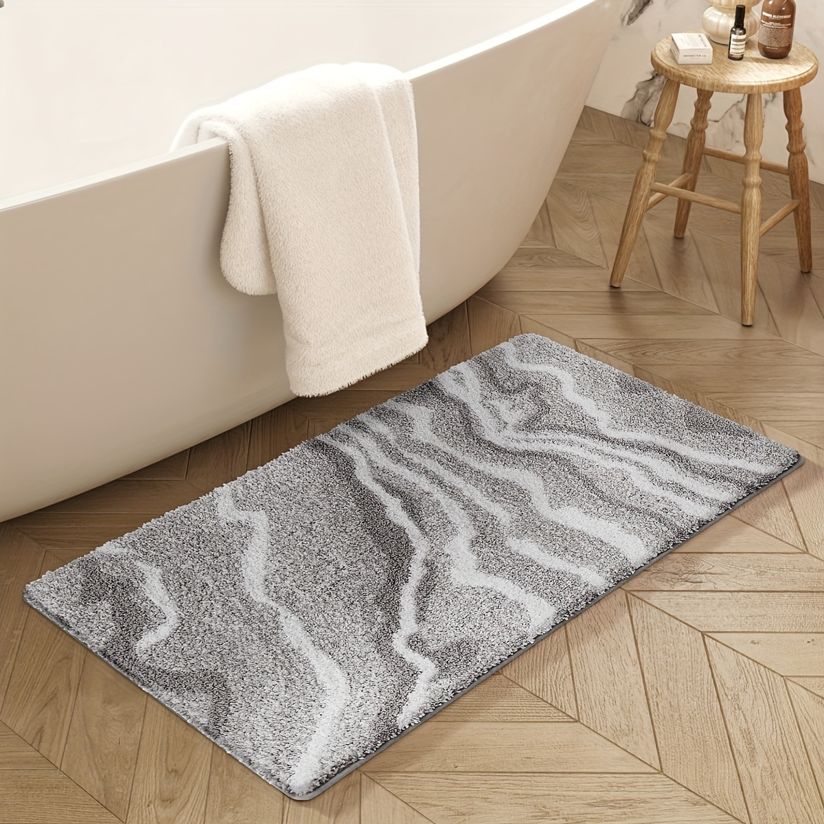 Grey Wavy Flocked Rug