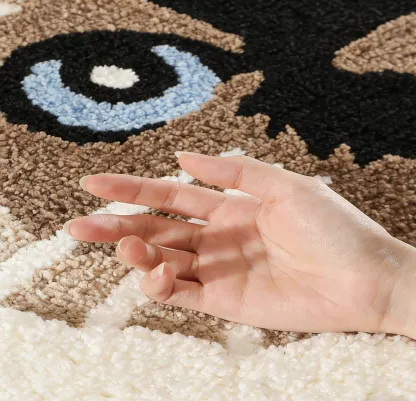 Fluffy Ragdoll Cat Face Tufted Rug