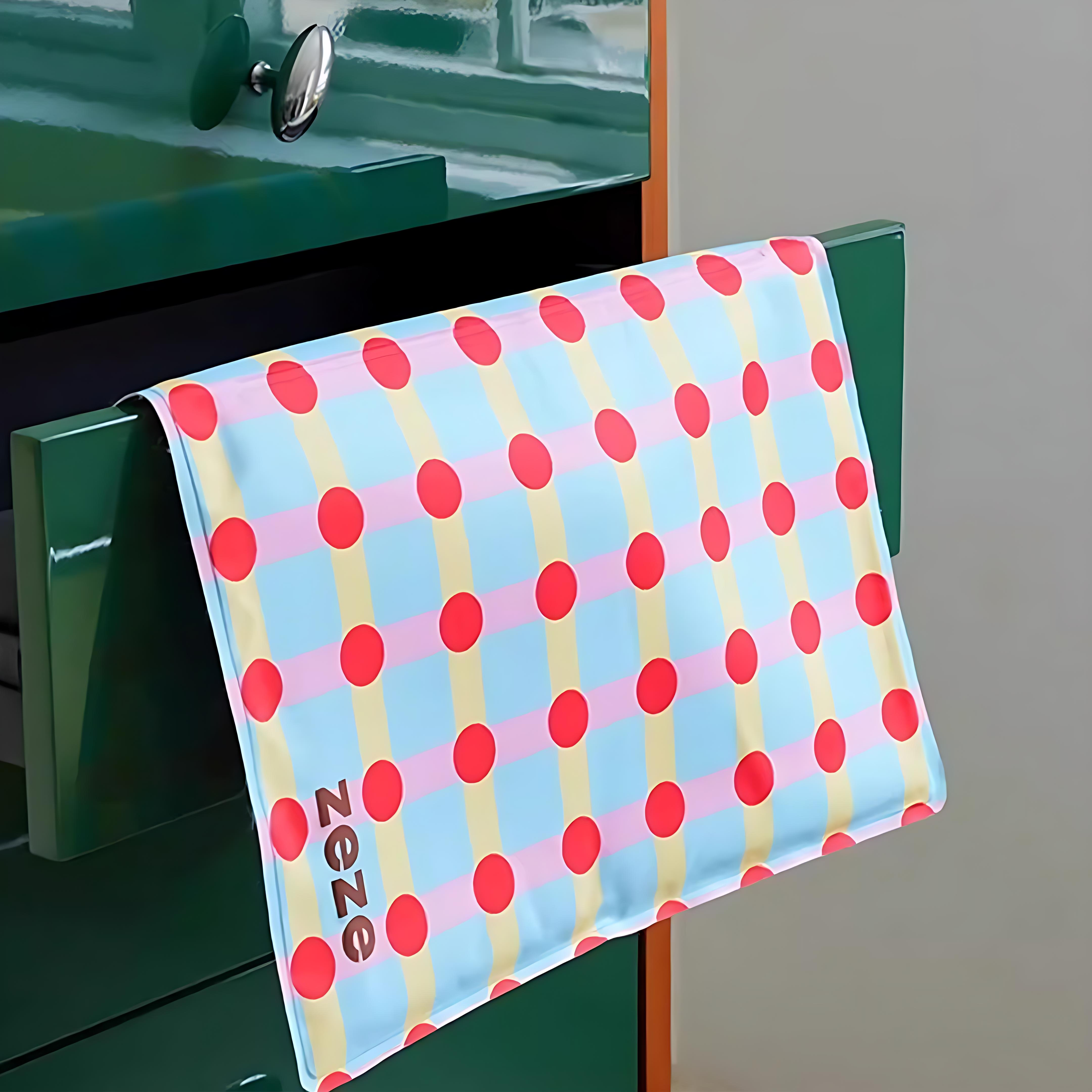 Check & Dot Pet Cooling Mat