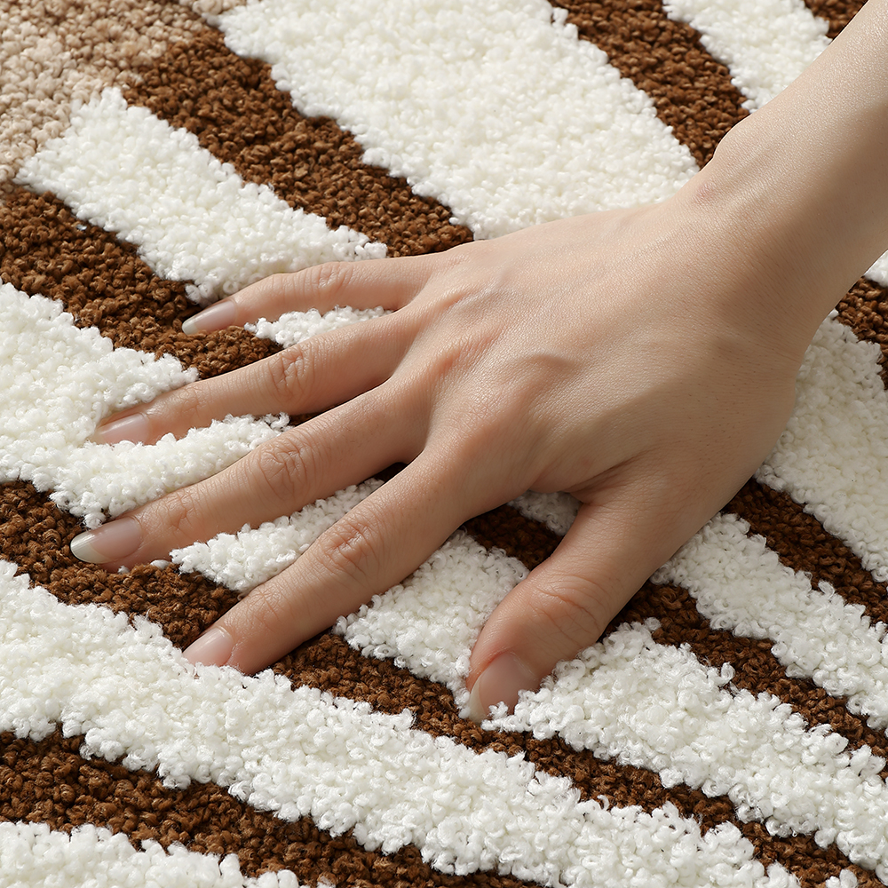 Sand-Toned Scallop Shell Flocked Rug