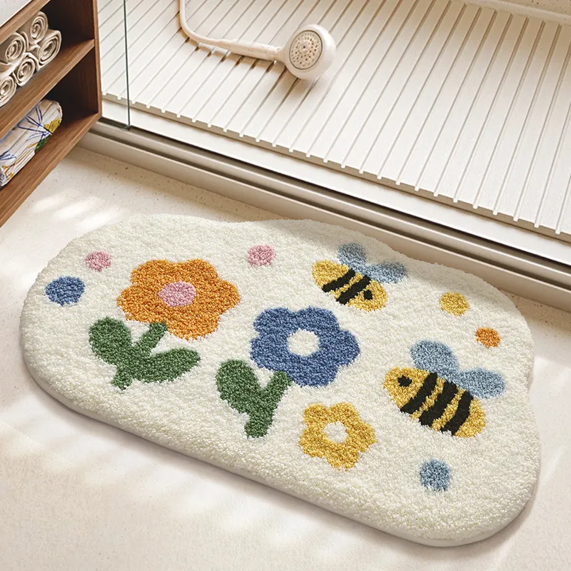 Bee Floral Flocked Rug