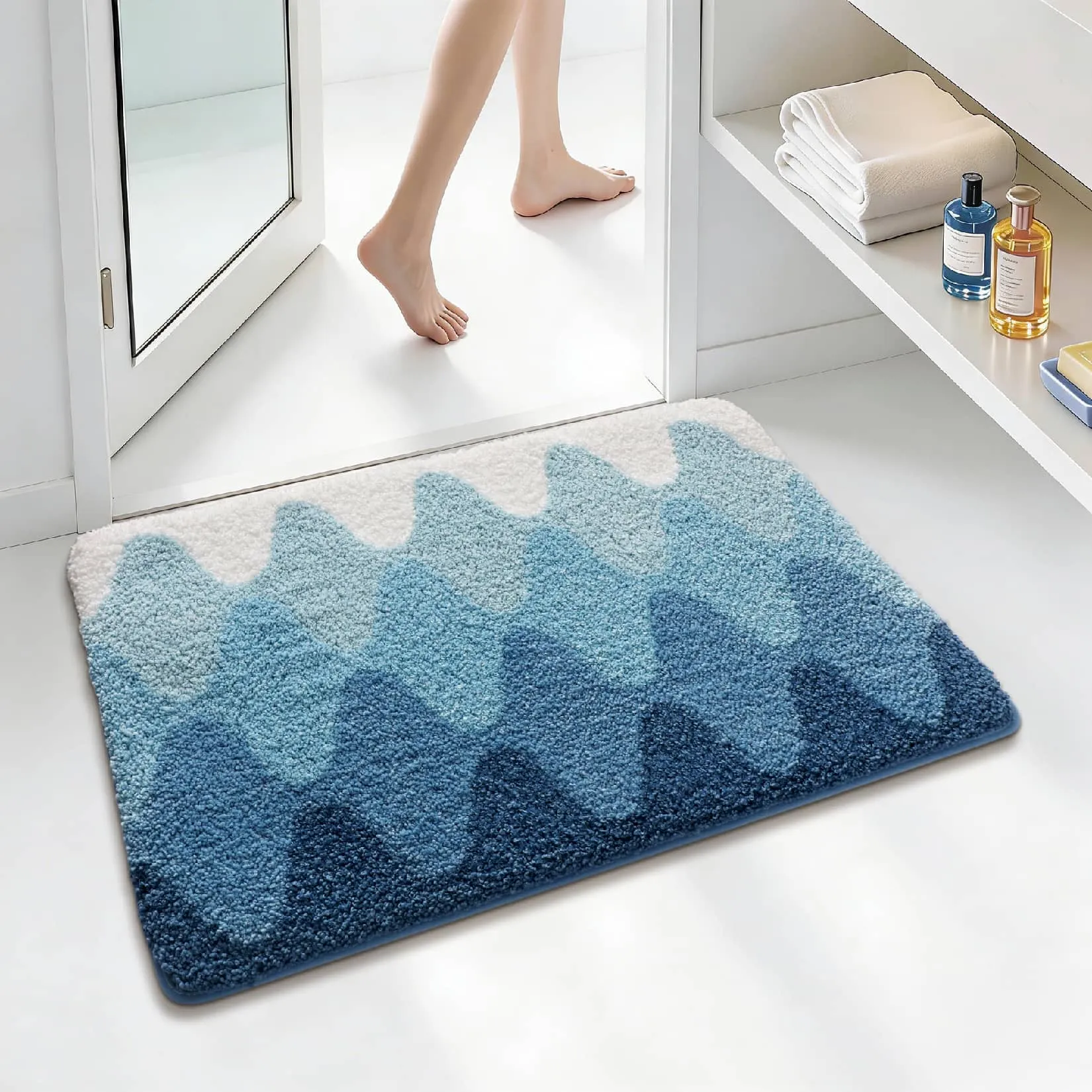 Coastal Waterfall Gradient Flocked Rug