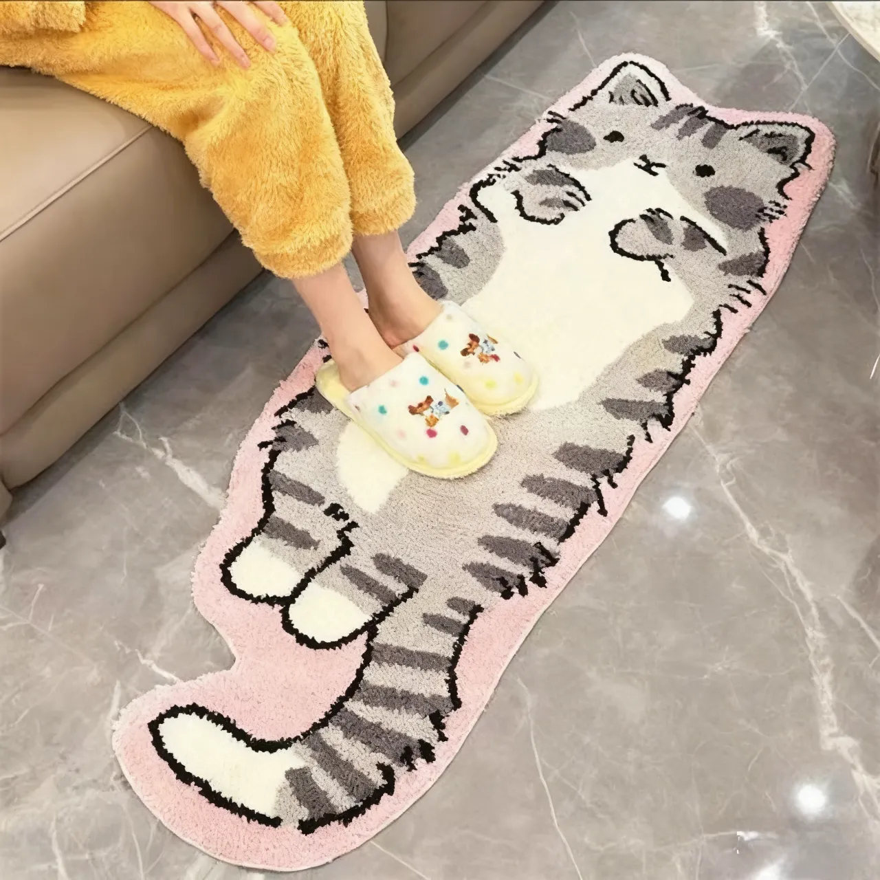 Slouchy Pose Cat Flocked Rug