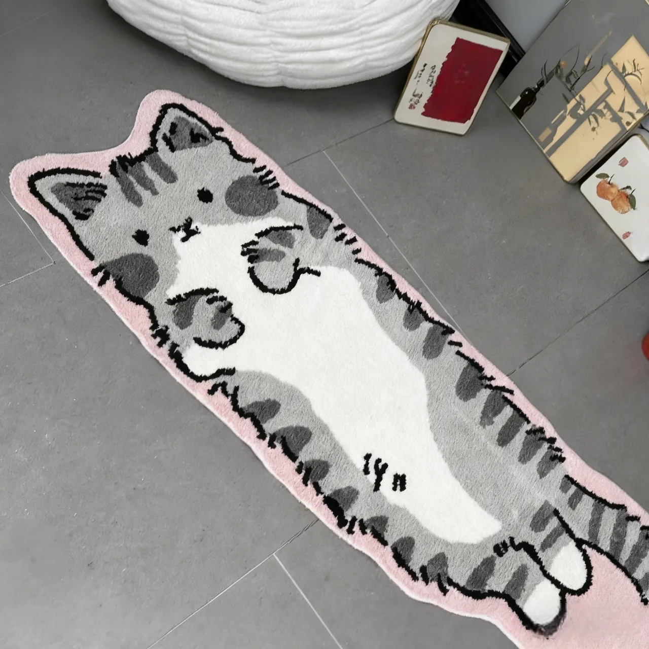 Slouchy Pose Cat Flocked Rug