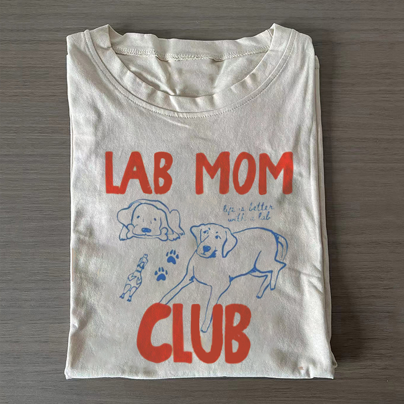 Lab Mom Club T-shirt