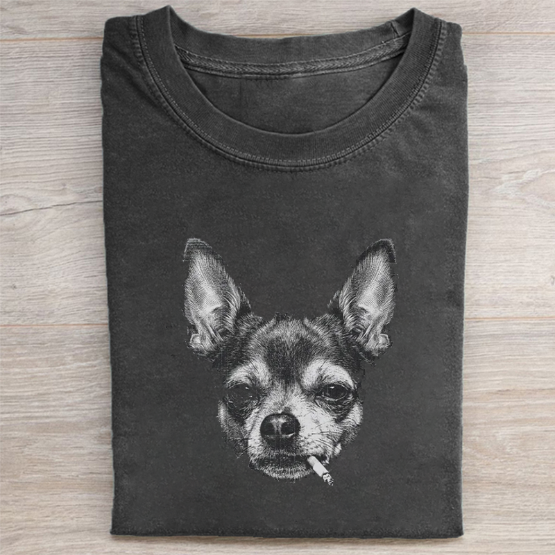Smoking Chihuahua Vintage Grunge Dog Face T-shirt