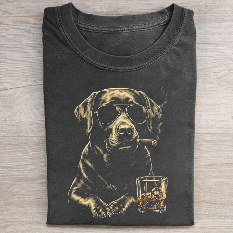 Vintage Labrador Retriever Drinking Whiskey T-shirt