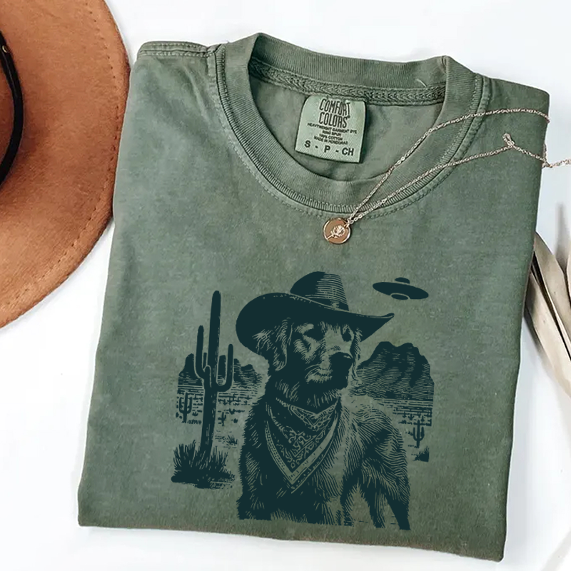 Vintage Golden Retriever UFO T-shirt