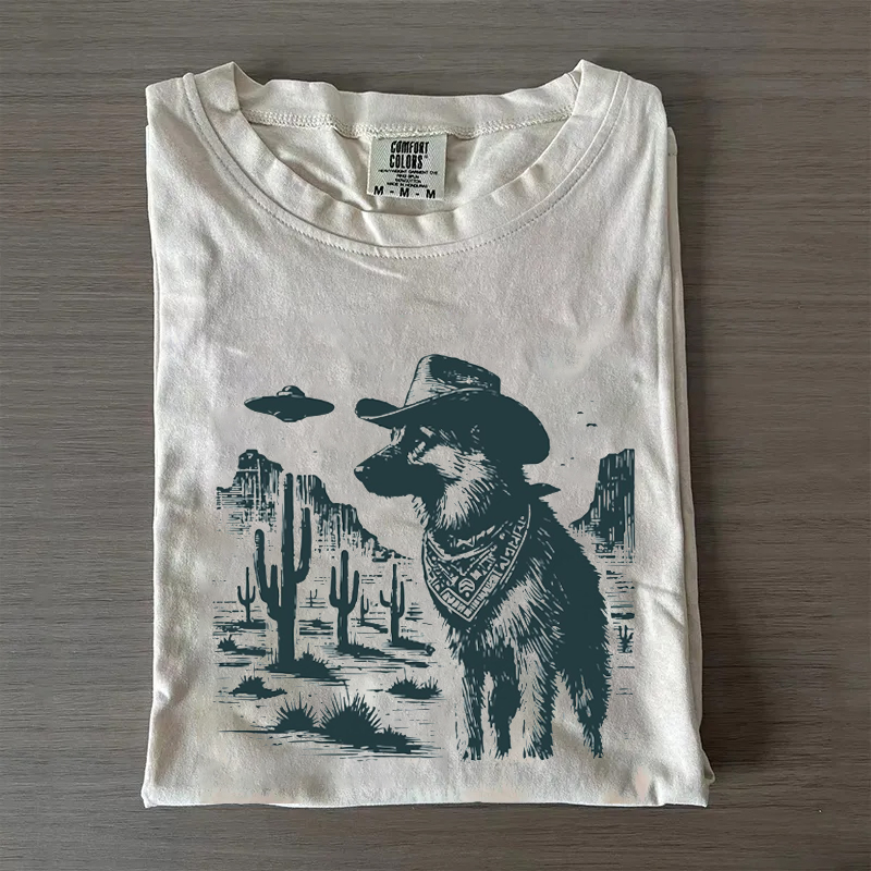 Vintage German Shepherd UFO T-shirt