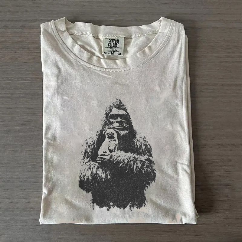Funny Bigfoot Pug T-shirt