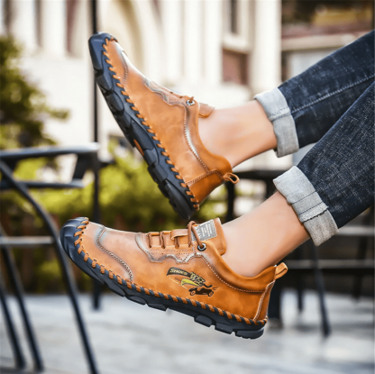 🔥Halloween Offer🎁--70% OFF 🎉Men Hand Stitching Non-slip Soft Bottom Casual Leather Shoes