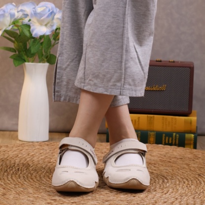 🔥Limited Time Offer 50% OFF🔥Women's Daily Comfortable Breathable Lightweight Corrective Slip-On Walking Shoes - Proven Plantar Fasciitis, Foot and Heel Pain Relief