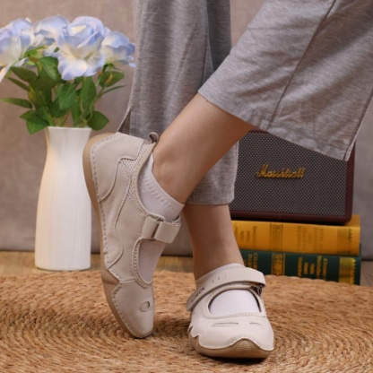 🔥Limited Time Offer 50% OFF🔥Women's Daily Comfortable Breathable Lightweight Corrective Slip-On Walking Shoes - Proven Plantar Fasciitis, Foot and Heel Pain Relief