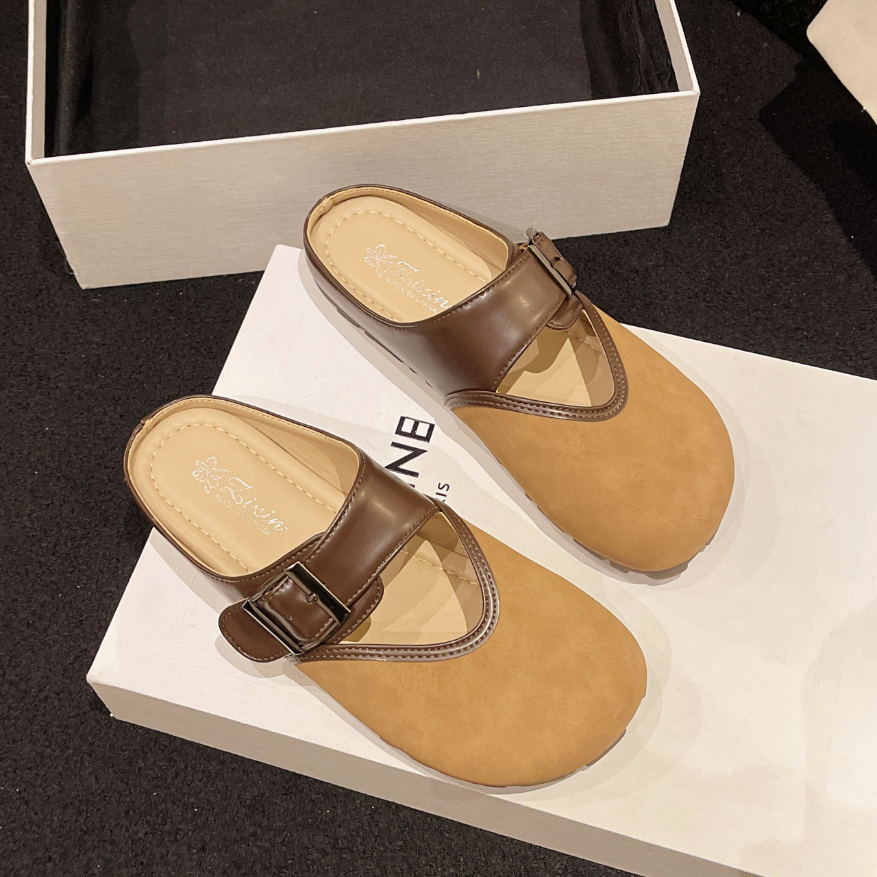 🎁Spring Sale 50% OFF⏳Women's Casual And Comfortable Non-Slip Buckle design Slip-On Walking Shoes - Proven Plantar Fasciitis, Foot and Heel Pain Relief