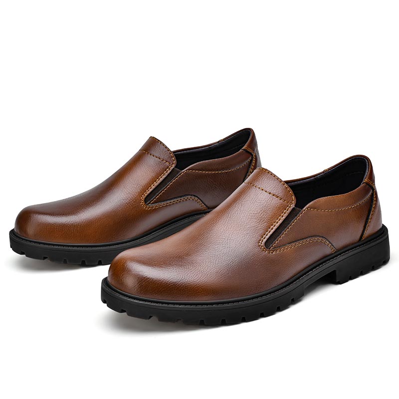 🔥On This Week Sale OFF 70%🔥Men's Classic 100% Genuine Leather Handcrafted Slip-On Shoes – Waterproof, Lightweight, Anti-Slip Sole