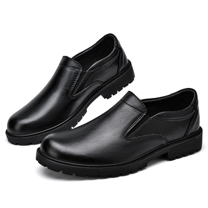 🔥On This Week Sale OFF 70%🔥Men's Classic 100% Genuine Leather Handcrafted Slip-On Shoes – Waterproof, Lightweight, Anti-Slip Sole