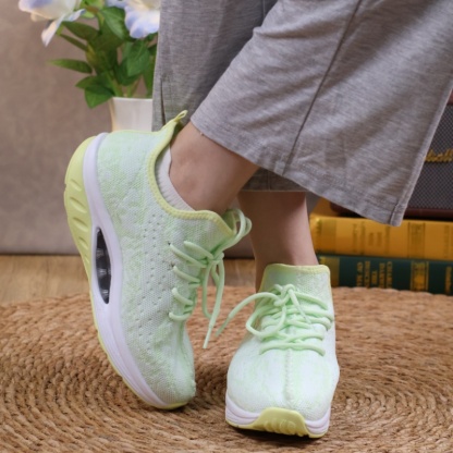 ⏰Promotion - 70% OFF🔥Women's Daily Lightweight Breathable Non-Slip Arch Support Orthopedic Air Cushion Sneakers - Proven Plantar Fasciitis, Foot and Heel Pain Relief