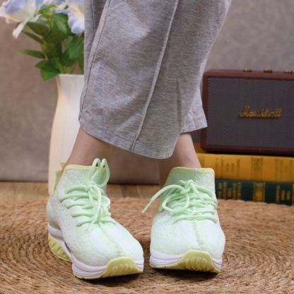 ⏰Promotion - 70% OFF🔥Women's Daily Lightweight Breathable Non-Slip Arch Support Orthopedic Air Cushion Sneakers - Proven Plantar Fasciitis, Foot and Heel Pain Relief