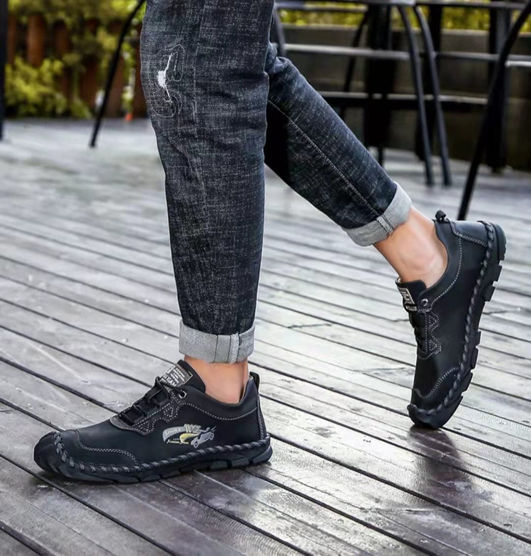 🔥Halloween Offer🎁--70% OFF 🎉Men Hand Stitching Non-slip Soft Bottom Casual Leather Shoes