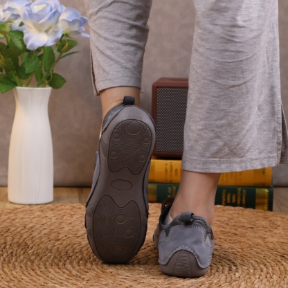 🔥Limited Time Offer 50% OFF🔥Women's Daily Comfortable Breathable Lightweight Corrective Slip-On Walking Shoes - Proven Plantar Fasciitis, Foot and Heel Pain Relief