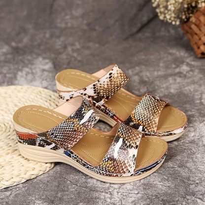 🎁Spring Sale 50% OFF⏳2025 New Leopard Leather Wedge Soft Sole Sandals - Ergonomically Designed To Relieve Foot Pressure
