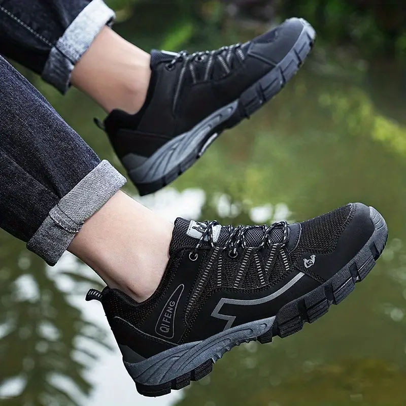 🎅🎁CHRISTMAS SALE - 70% OFF🎅🎁MEN'S BREATHABLE LIGHTWEIGHT ORTHOPEDIC SNEAKERS