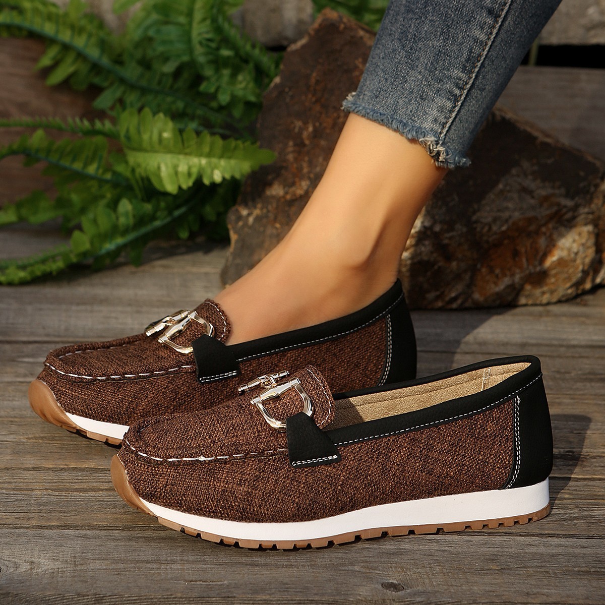 🔥Last Day Promotion 70% OFF - Women Comfortable Chain Decor Casual Orthopedic Walking Shoes - Proven Plantar Fasciitis, Foot and Heel Pain Relief