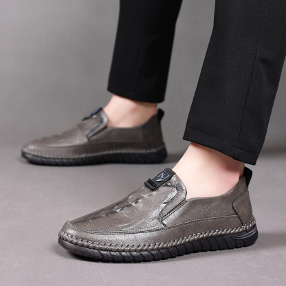 ⏰Limited Time 50% Discount off ⏰Crocodile pattern men's casual shoes