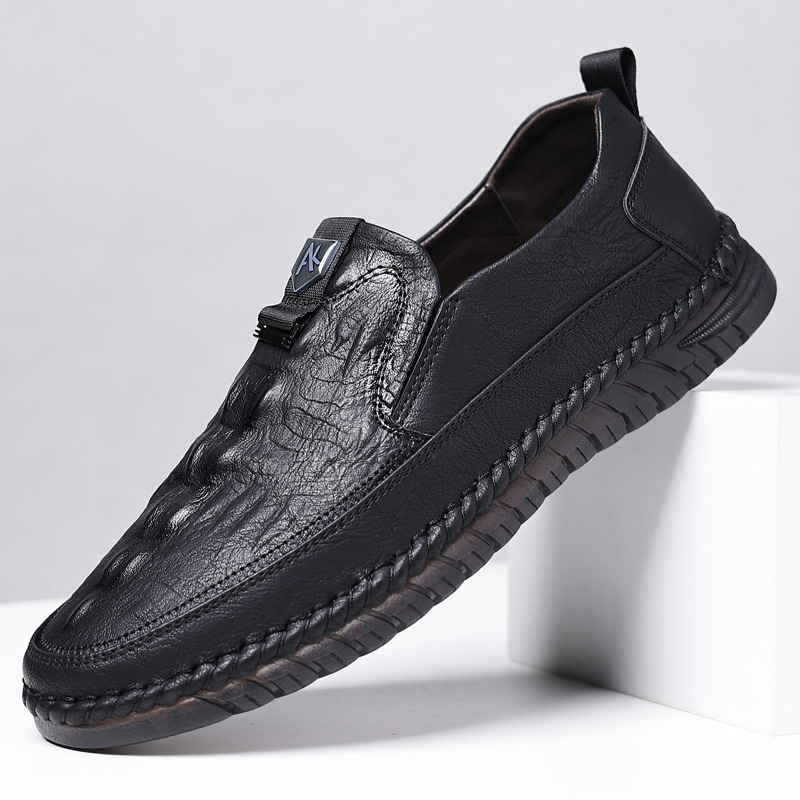 ⏰Limited Time 50% Discount off ⏰Crocodile pattern men's casual shoes