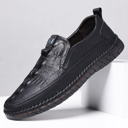 ⏰Limited Time 50% Discount off ⏰Crocodile pattern men's casual shoes