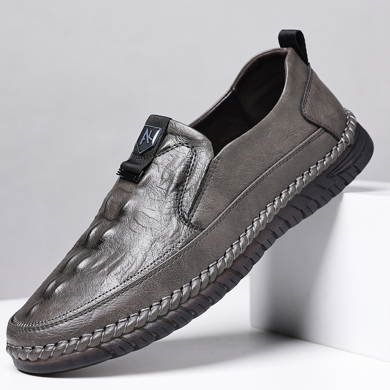 ⏰Limited Time 50% Discount off ⏰Crocodile pattern men's casual shoes
