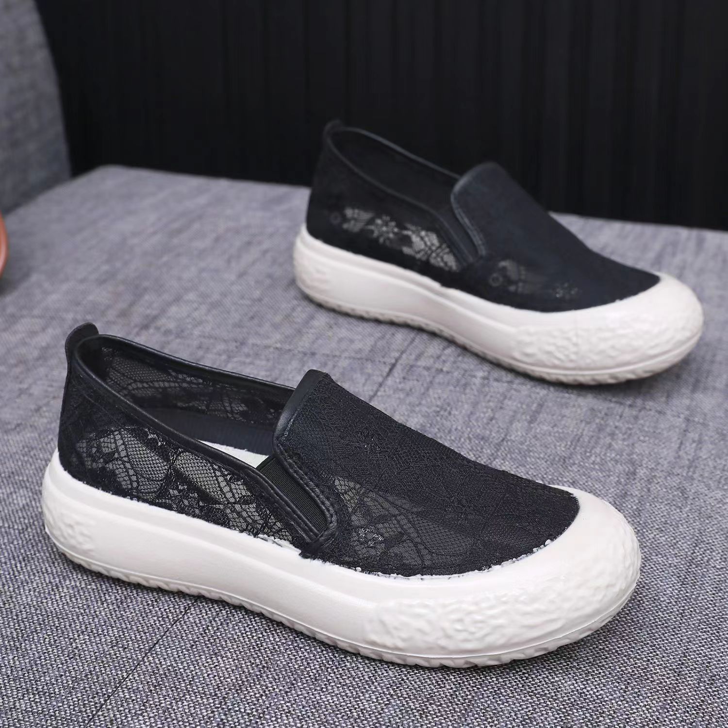 🔥On This Week Sale OFF 70%🔥Spring Mesh Casual Breathable Soft Sole Orthopedic Shoes - Improve Posture and Get Rid of Painless Walking and Standing