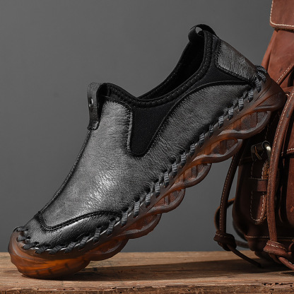 ⏰Promotion - 70% OFF🔥Men's Handcrafted Genuine Leather Moccasins Foot Wear