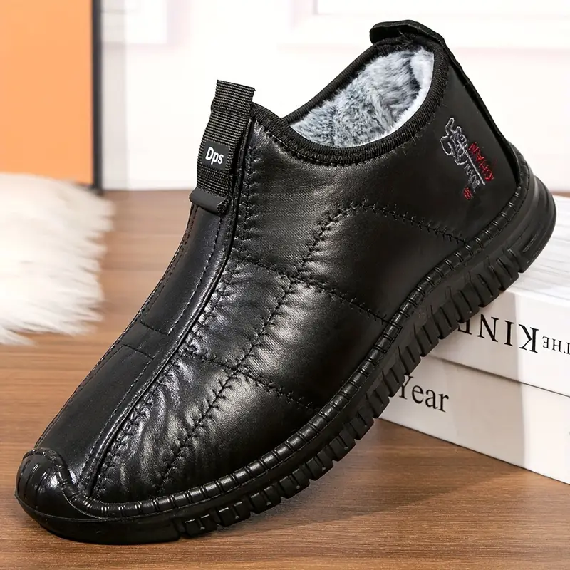 🔥On This Week Sale 70% OFF🔥 Men's Winter Warm Fleece-Lined Slip-On Walking Shoes - Non-Slip, Thick Sole for Comfort, Casual Style in Solid Colors  - W011