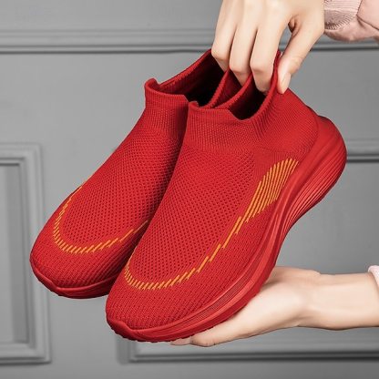 ⏰Promotion - 70% OFF🔥Men's Lightweight Slip-On Sneakers | Breathable Flyknit Upper with Comfortable Sole for Casual and Sport Activities