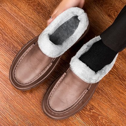 🔥Hot Sale🎁--50% OFF🎉Men's Black Faux Leather Slip-on Shoes with Fur Lining - Warm and Comfortable for Winter