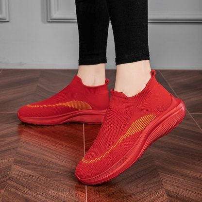 ⏰Promotion - 70% OFF🔥Men's Lightweight Slip-On Sneakers | Breathable Flyknit Upper with Comfortable Sole for Casual and Sport Activities