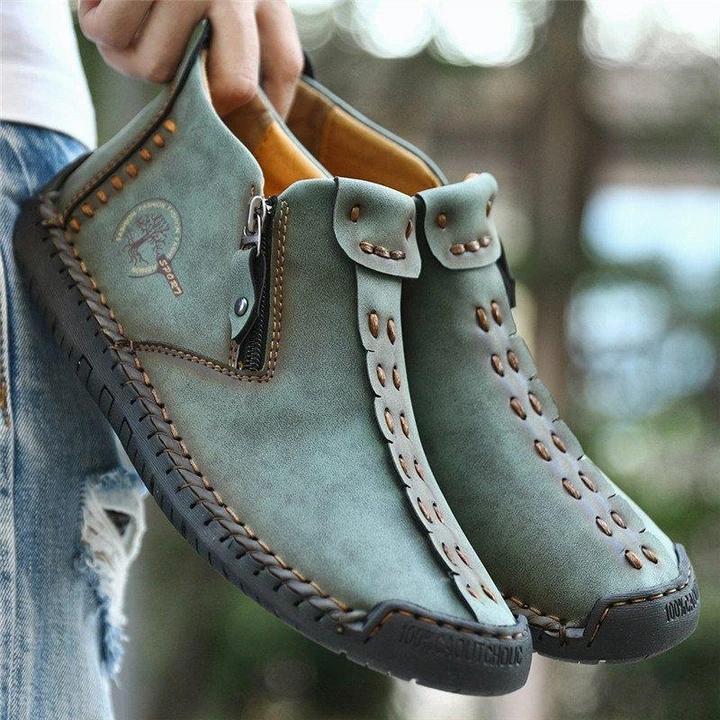 Men's Hand Stitching Leather Non Slip Side Zipper Casual Boots