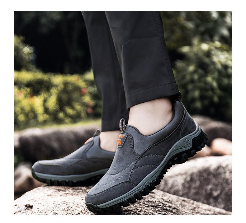 Comfortable Outdoor Men's Shoes for Bunion Correction