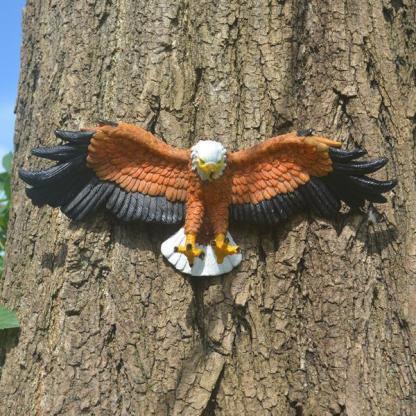 🦅 American Bald Eagle - Hanging Tree Decoration Fierce Bird Statue