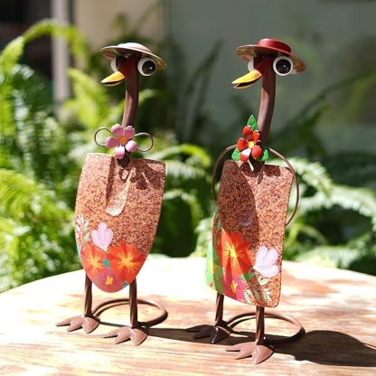 🦆𝐇𝐚𝐧𝐝𝐦𝐚𝐝𝐞 Mr & Mrs Duck Metal Statue