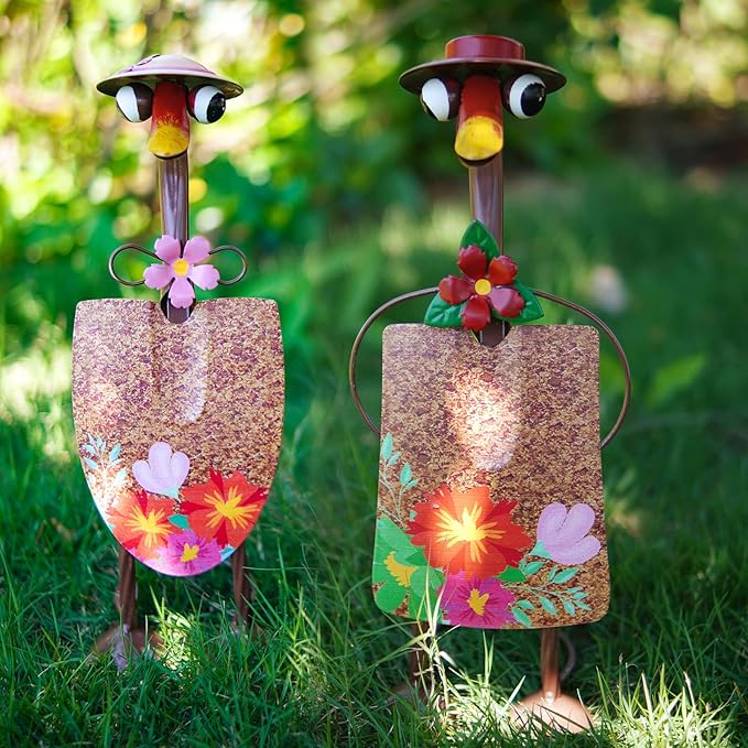 🦆𝐇𝐚𝐧𝐝𝐦𝐚𝐝𝐞 Mr & Mrs Duck Metal Statue